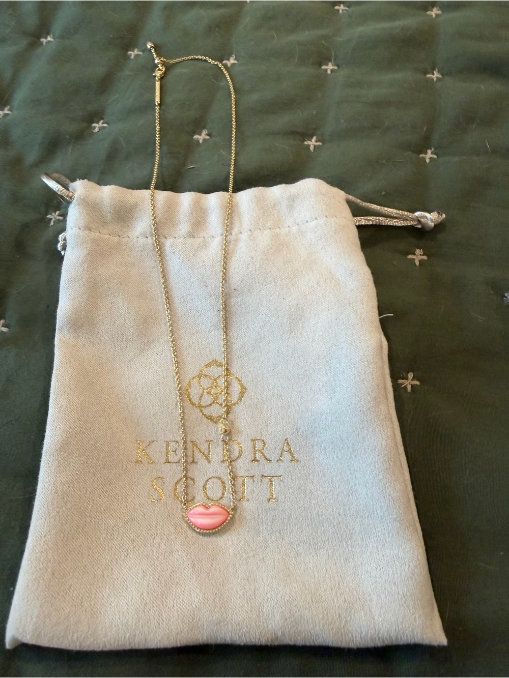 Kendra Scott Gold Necklace with Pink Lip Pendant